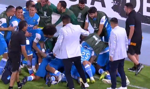 Bulo Bulo jugó primera vez en la Libertadores y le ganó al Olimpia de Martín Palermo