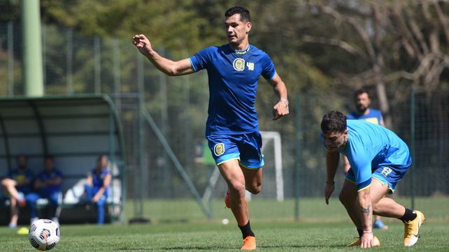 El Kily apostaría por garay si el Gato no no llega en condiciones.