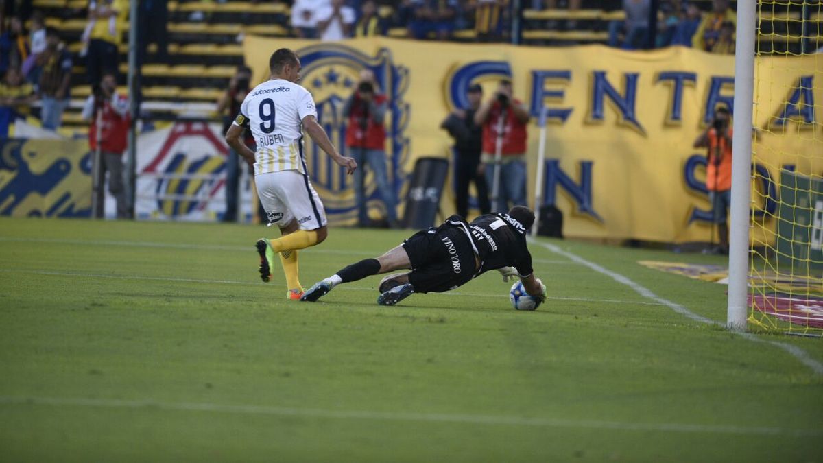 El minuto a minuto del Canalla y el Tomba en el Gigante de Arroyito