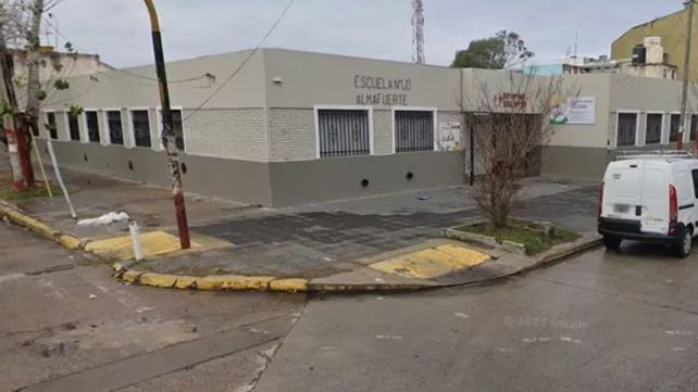 El robo ocurrió cerca de la Escuela Almafuerte N° 60