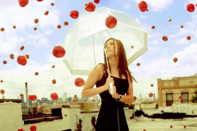 ¡Lluvias imposibles! 10 objetos insólitos que cayeron del cielo