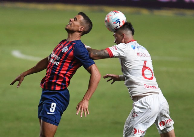 Huracán y San Lorenzo disputan el clásico con realidades muy distintas