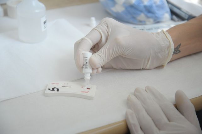 Trabajo permanente. Rosario se ocupa de la prevención del VIH desde 1986.