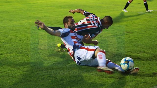 Borghello se retiró con una inflamación en su rodilla izquierda.&nbsp;
