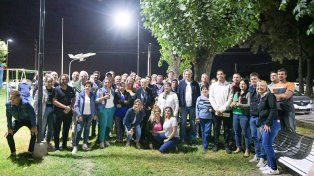 Habilitaron obras de asfalto, desagües pluviales y luminarias en la vecinal 21 de Septiembre, en Paraná
