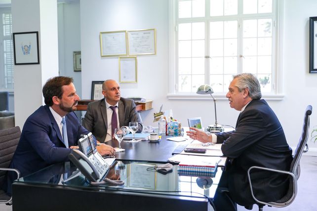 El presidente Fernández se reunió con el ministro Guerrera y el titular del ente