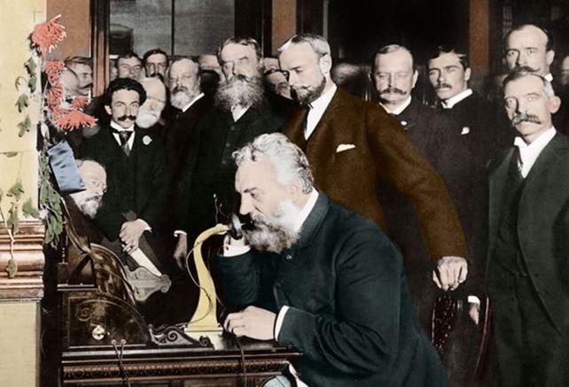 La primera llamada realizada en 1876 por Alexander Graham Bell en Boston