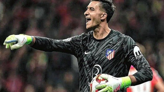 Atlético de Madrid oficializó la contratación de Juan Musso