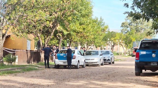 Ordenan autopsia a una menor discapacitada para saber cómo falleció. Habría permanecido varios días sin vida en un domicilio de Federación. Detienen a los padres