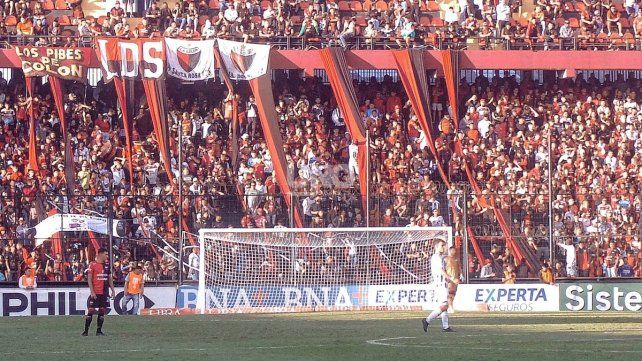 Colón buscará ante Vélez ganar en casa tras 8 partidos