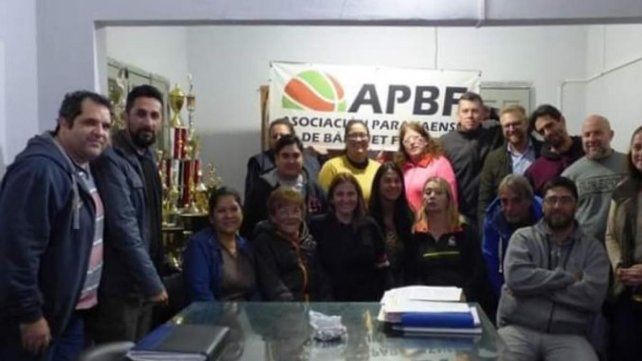 Se pone en marcha el Torneo Clausura Nilda Zurda Bravo.