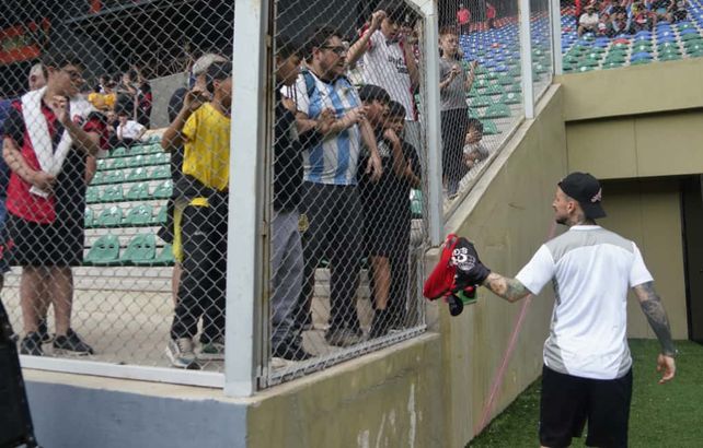Copa Argentina: Newells forma con doble nueve, cuatro abajo y doble cinco para enfrentar a Belgrano
