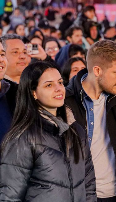 Turf, Los Totora y toda la agenda de los Fan Fest para este martes 15
