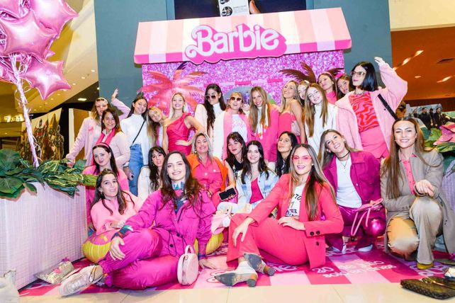 Barbie, la película Avant Premiere en Alto Rosario