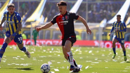 Newells logró un agónico empate en El Gigante de Arroyito