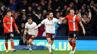 Julián Álvarez aportó una asistencia en el triunfo de Manchester City
