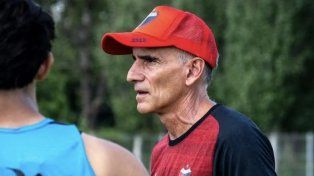 Son flojos los resultados que viene obteniendo la Reserva de Colón que dirige Alejandro Russo.