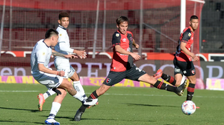 Bíttolo quedó libre de Newells: ¿puede llegar a Colón?