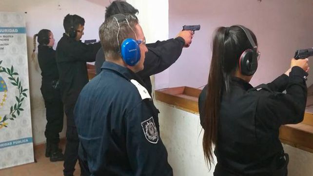 La compra de armamento para este año quedó suspendida.&nbsp;