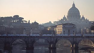 Roma transita con temor y cautela la jornada del anunciado terremoto