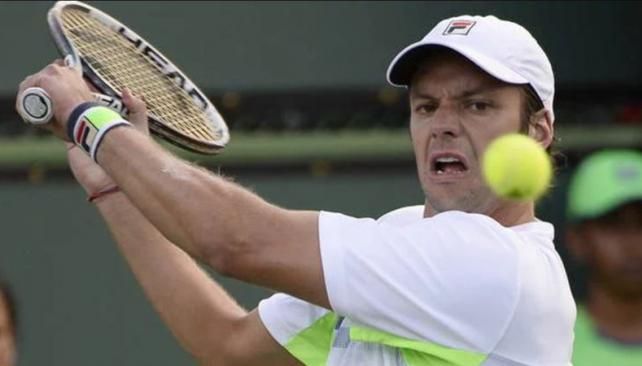 Zeballos quedó eliminado y Del Potro es el único con vida en Wimbledon