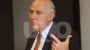 Lifschitz manifestó su “rechazo absoluto” a la instalación de ferias como La Salada en la provincia