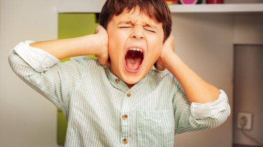 Pirotecnia y autismo: el drama de las familias que viven las Fiestas con miedo y dolor