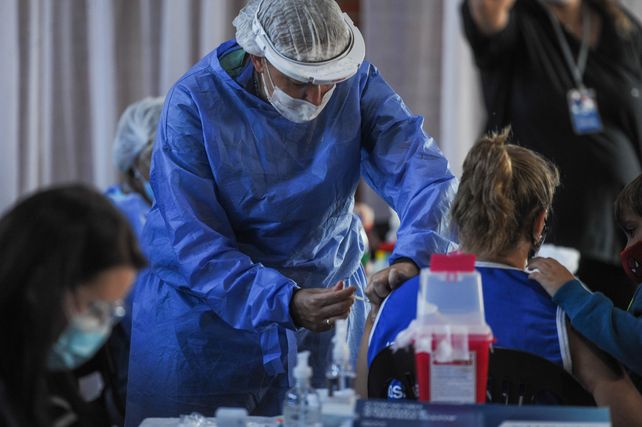La provincia contará con un millón de dosis de la vacuna Convidecia del laboratorio CanSino.