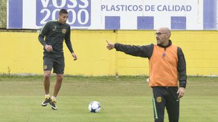 Tobio, ok. Montero lo probó dos veces y se inclinó por el ex Boca. Ahora, a jugar.