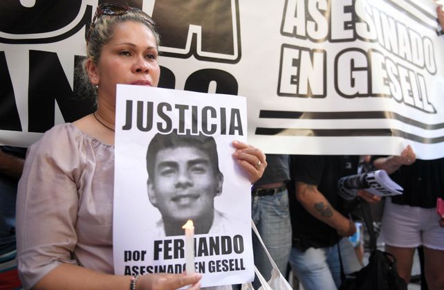 Dolor. Una de las marchas por la muerte de Fernando B&aacute;ez Sosa.&nbsp;