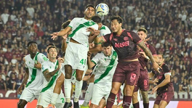 Lanús lo ganó sobre la hora y se quedó con el clásico ante Banfield