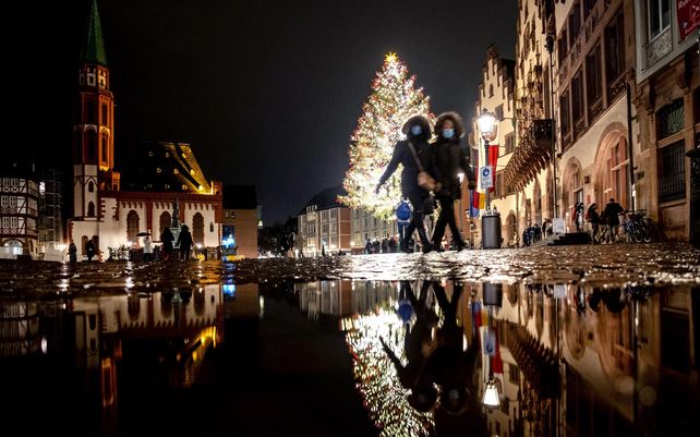 El mundo se ilumina esperando la Navidad