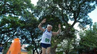 Murió a los 98 años Efraín Wachs, maratonista de alma