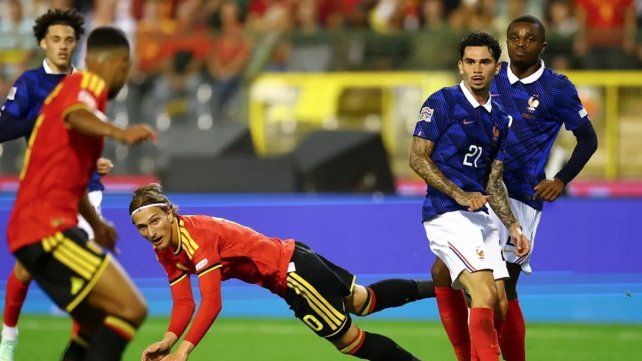 Francia venció a Bélgica con un golazo de Olise sobre el final