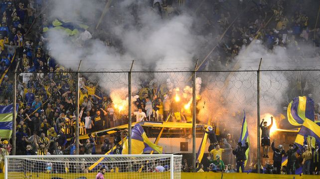 Los hinchas de Central acompañaron al equipo a Salta