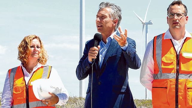 Molinos de viento. El presidente inauguró en Chubut un parque eólico en la provincia de Chubut.