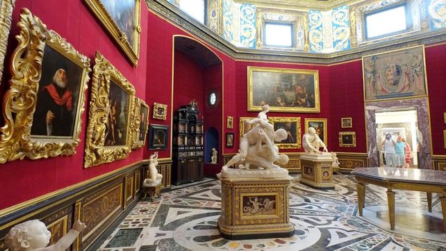 Exhiben la capilla de los Médici, creada por Miguel Ángel, y restaurada con bacterias