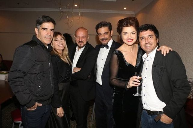 Las fotos de Araceli que festejó sus 50 años con una fiesta íntima después de los Martín Fierro