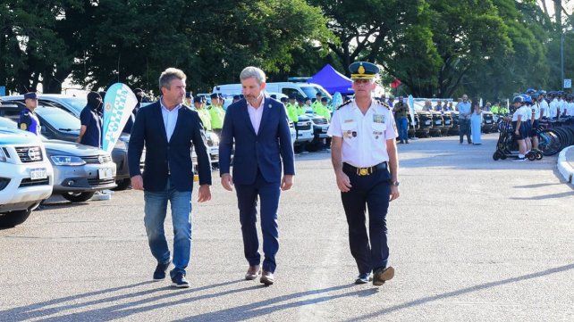 Rogelio Frigerio y Néstor Roncaglia brindaron una conferencia de prensa y se refirieron al decomiso de drogas realizado días atrás.&nbsp;