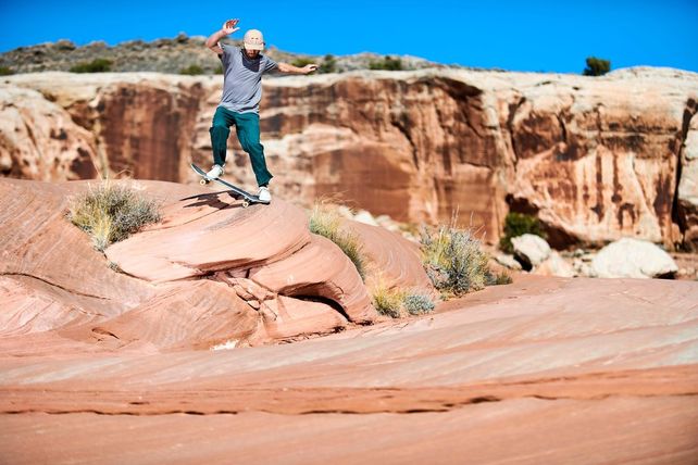 La experiencia de andar en skate en un lugar tan remoto como el desierto