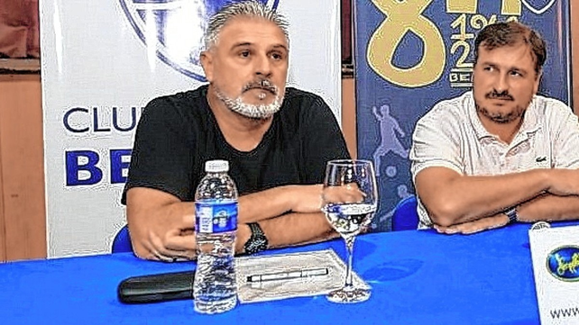 Rubén Rossi agradecería la oferta de Unión pero la rechazaría por cuestiones laborales.