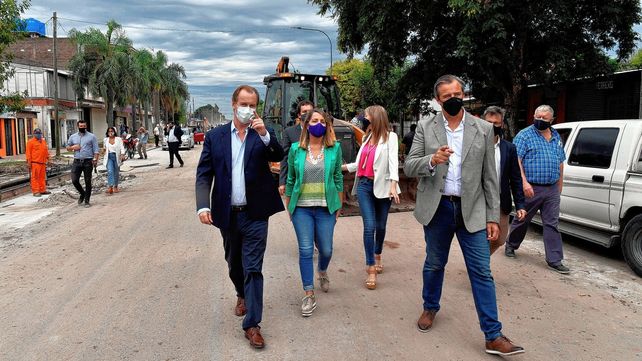 Bordet recorrió obras viales y de gas natural en Paraná
