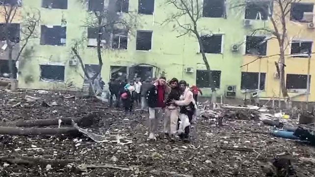 Ucrania y Rusia continuarán el diálogo