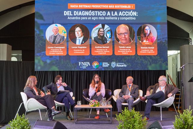 Andrea Sarnari, Lucas Magnano, Daniela Gomel, Carlos Castagnani y Tomás Layus