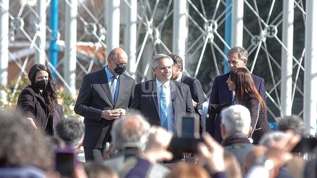 El Presidente Alberto Fernández está en Santa Fe para la puesta en marcha de obras en planta potabilizadora