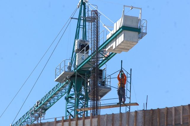 Aumentan los permisos de edificación y crecen los de uso no residencial