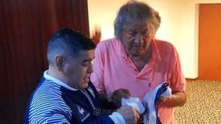 Maradona le dedic&oacute; unas sentidas palabras al Trinche Carlovich.