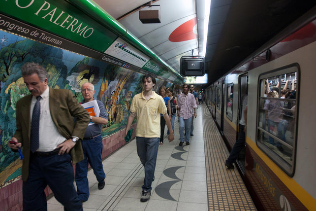 El subte porteño es un lugar que