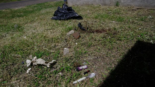 Al lado del cuerpo de Chaparrito quedaron una cuchara con restos de droga
