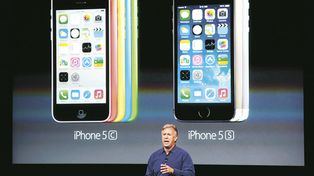 Apple presentó el nuevo iPhone 5C, más barato y en cinco colores